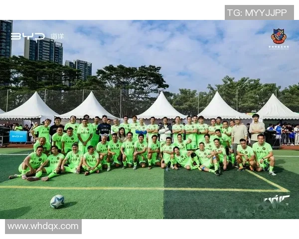 足球场外的娱乐新天地:这些热爱游戏的球星如何平衡虚拟与现实 足球场外的娱乐新天地:这些热爱游戏的球星如何平衡虚拟与现实